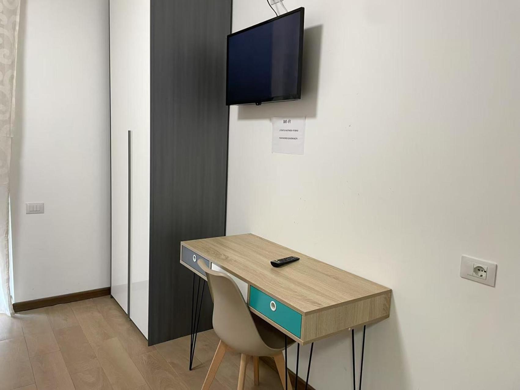 Fiera Rooms เวโรนา ภายนอก รูปภาพ